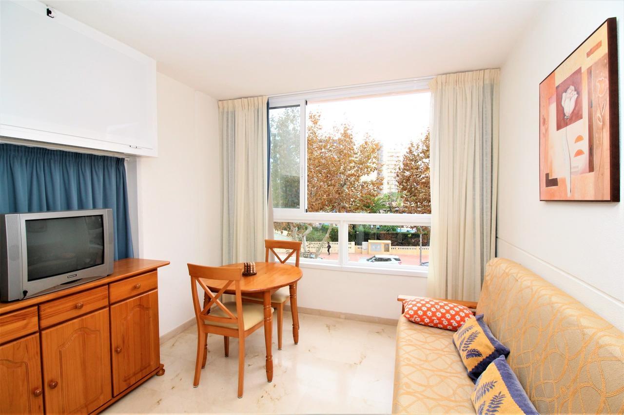 Gemelos 22-3-1c Apartment *